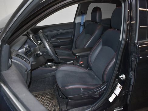 Used 2022 Mitsubishi Outlander Sport SE image 19