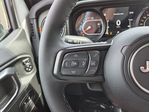 New 2026 Jeep Gladiator Mojave AWD/4WD image 21