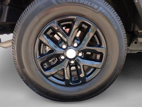 Used 2023 Jeep Wrangler Unlimited Sport AWD/4WD image 7