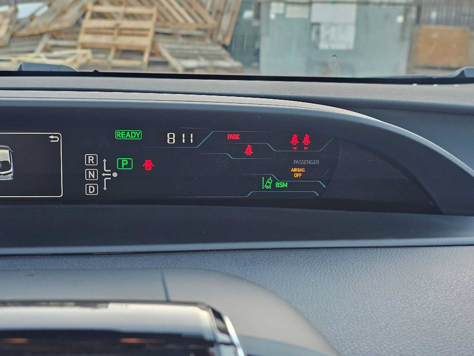 Used 2017 Toyota Prius Prime Advanced FWD image 26