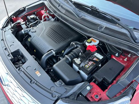 Used 2018 Ford Explorer Platinum image 64