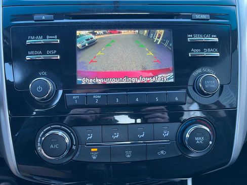 Used 2015 Nissan Altima 2.5 S w/ Special Edition Package image 23