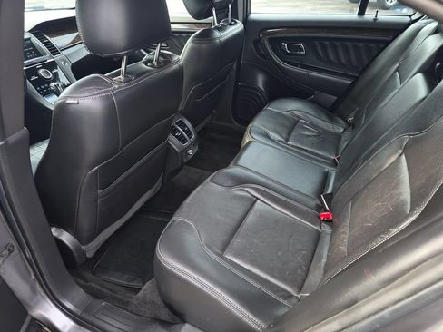 Used 2013 Ford Taurus Limited FWD image 10