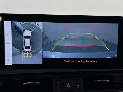 Used 2024 Lexus ES 350 Ultra Luxury w/ Accessory Package (Z2) image 14