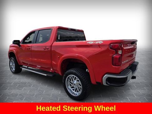 Used 2025 Chevrolet Silverado 1500 LT AWD/4WD image 6