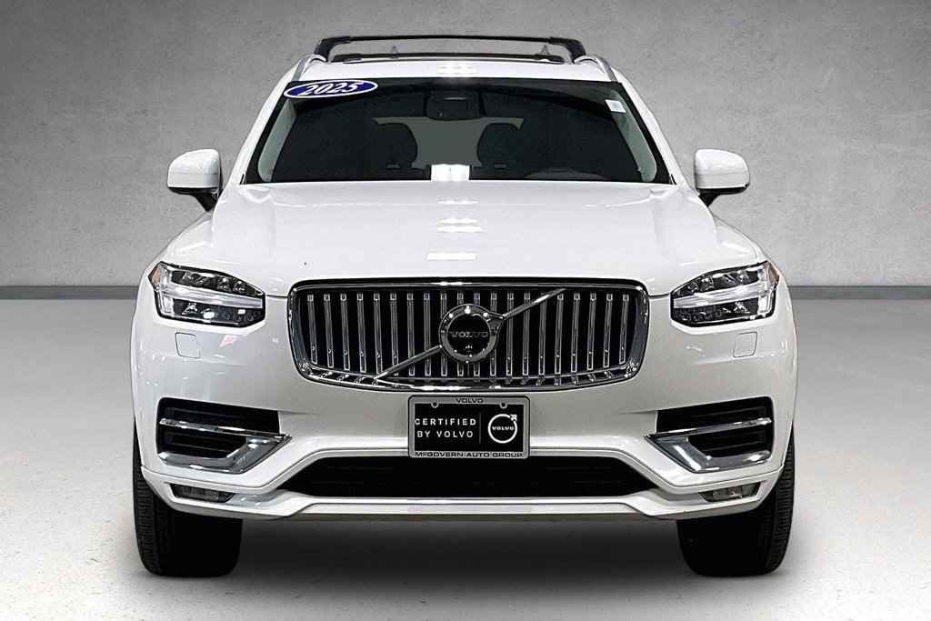 Certified 2025 Volvo XC90 B6 Plus w/ Protection Package Premier AWD/4WD image 2