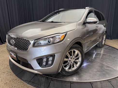 Used 2017 Kia Sorento SX AWD/4WD image 2