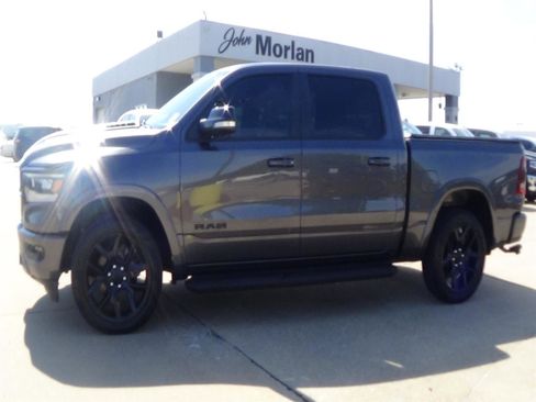 Certified 2022 RAM 1500 Laramie AWD/4WD image 1