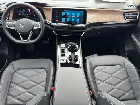 New 2026 Volkswagen Atlas SE image 26