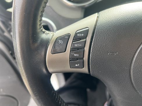 Used 2008 Pontiac Solstice GXP w/ Premium Package image 19