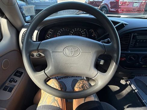 Used 2000 Toyota Tundra SR5 w/ Convenience Pkg RWD image 26