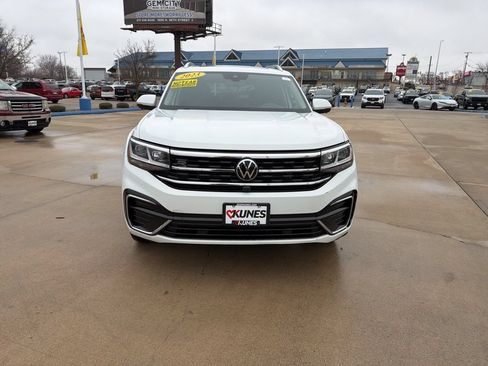 Used 2023 Volkswagen Atlas SEL Premium AWD/4WD image 2