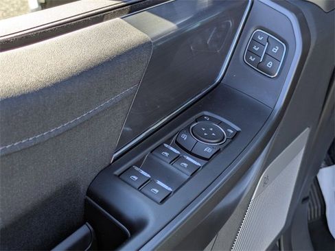 New 2025 Ford F150 Lariat w/ Equipment Group 501A Mid image 13