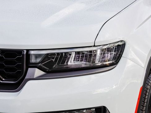 New 2026 Jeep Grand Cherokee Limited AWD/4WD image 5
