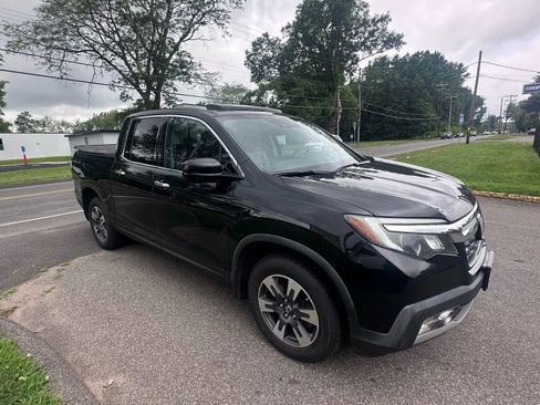 Used 2019 Honda Ridgeline RTL-E image 3