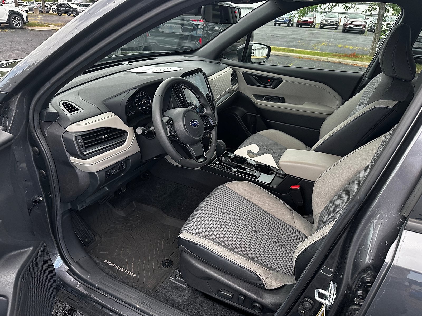 Used 2026 Subaru Forester Premium AWD/4WD image 13