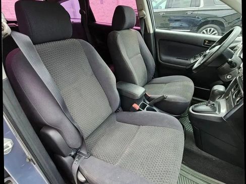 Used 2005 Toyota Matrix image 33