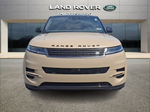 Used 2025 Land Rover Range Rover Sport AWD/4WD image 2