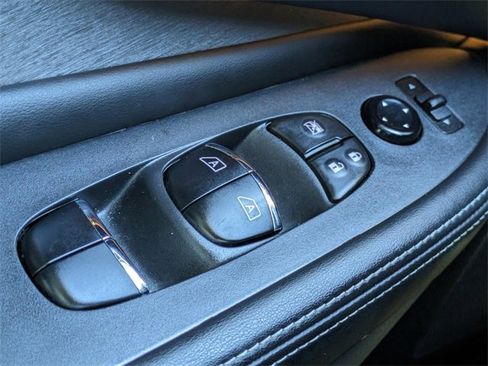 Used 2024 Nissan Murano SL image 29