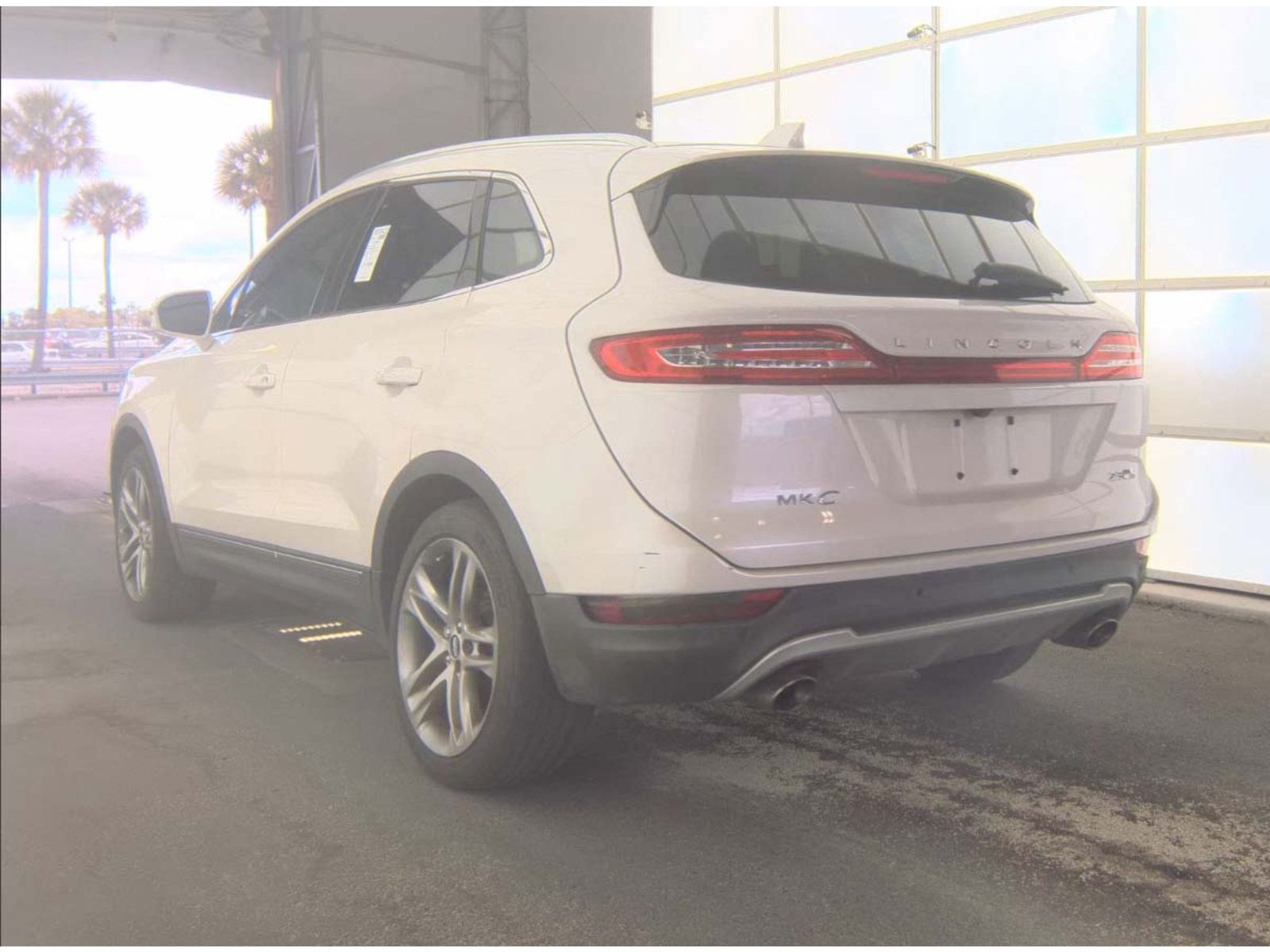 Used 2015 Lincoln MKC AWD w/ Equipment Group 102A Reserve image 2
