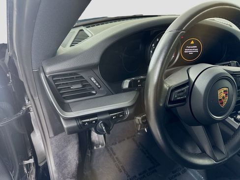 Used 2020 Porsche 911 Carrera image 11