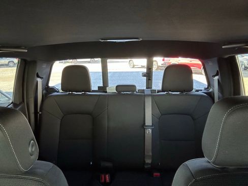 Used 2024 GMC Canyon Elevation w/ Convenience Package image 25