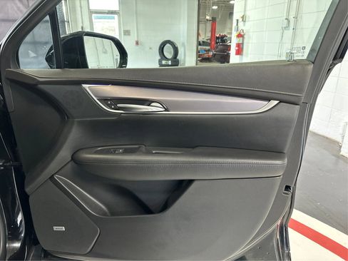 Used 2018 Cadillac XT5 Premium Luxury image 27