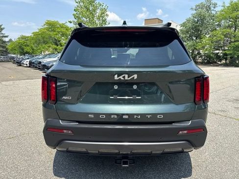 Used 2022 Kia Sorento S w/ Panoramic Sunroof Package AWD/4WD image 18