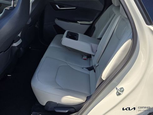 Certified 2024 Kia EV6 Wind AWD/4WD image 12