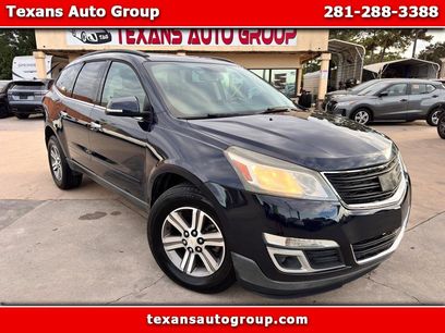 Used 2017 Chevrolet Traverse LT w/ Traveler's Package
