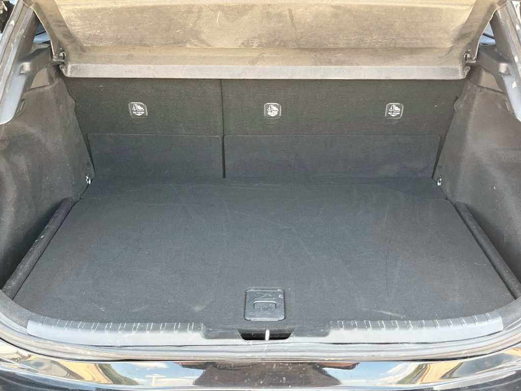 Used 2026 Toyota Corolla SE FWD image 26