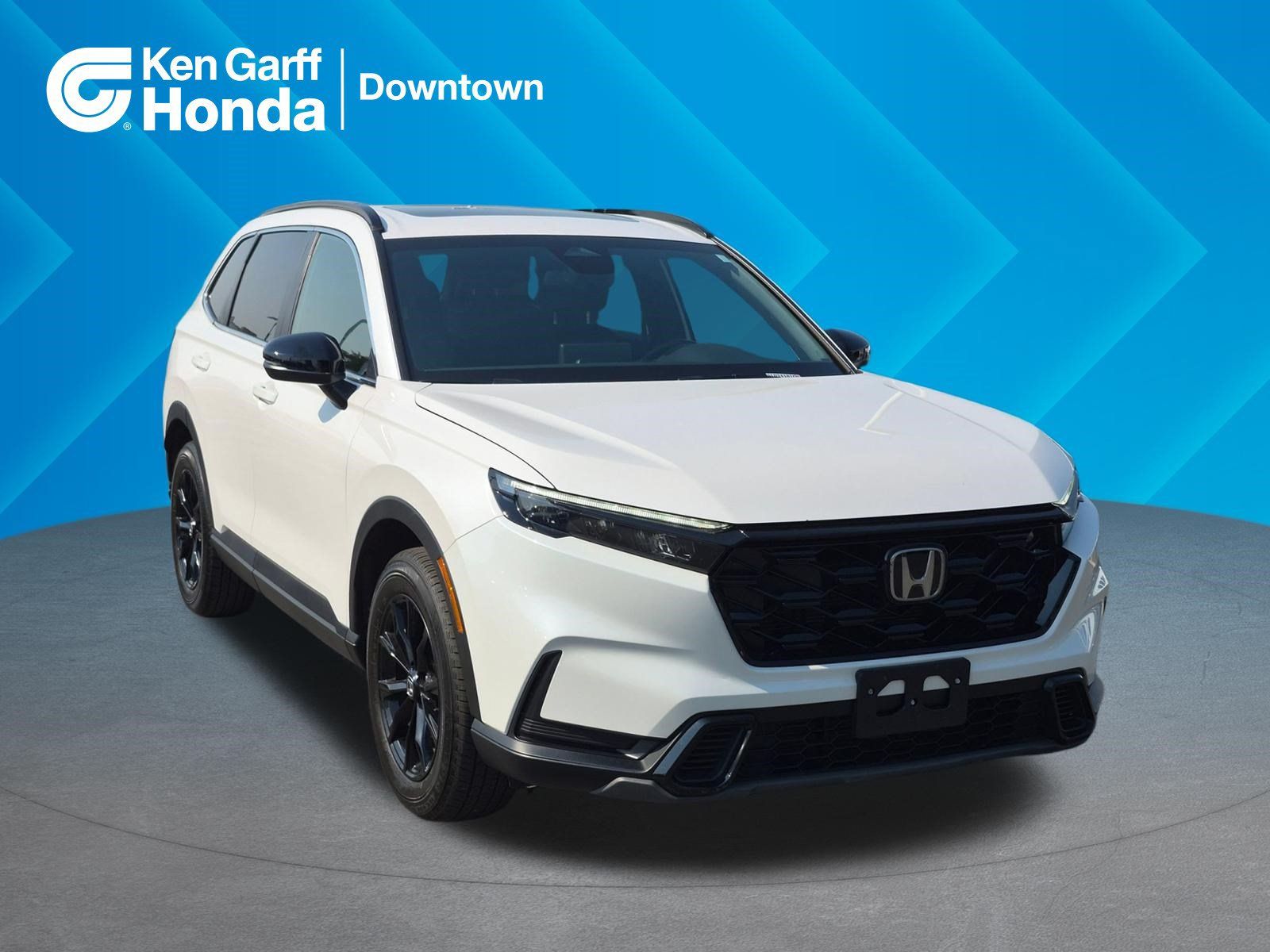 Used 2025 Honda CR-V Sport image 1