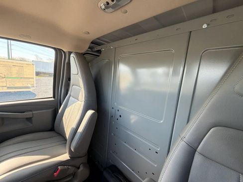 New 2025 Chevrolet Express 2500 w/ Driver Convenience Package image 30