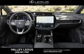 Used 2023 Lexus RZ 450e Premium w/ Technology Package AWD/4WD image 4