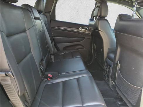 Used 2018 Jeep Grand Cherokee Limited RWD image 20