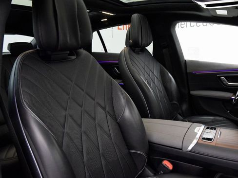 Certified 2023 Mercedes-Benz EQS 580 4MATIC Sedan image 16