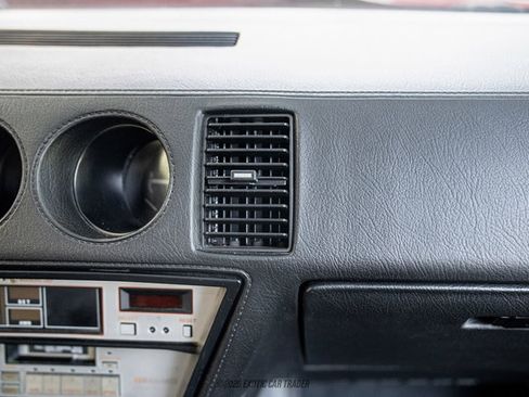Used 1987 Nissan 300ZX Hatchback RWD image 82