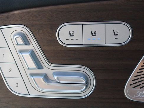 New 2025 Mercedes-Benz GLS 450 4MATIC image 15