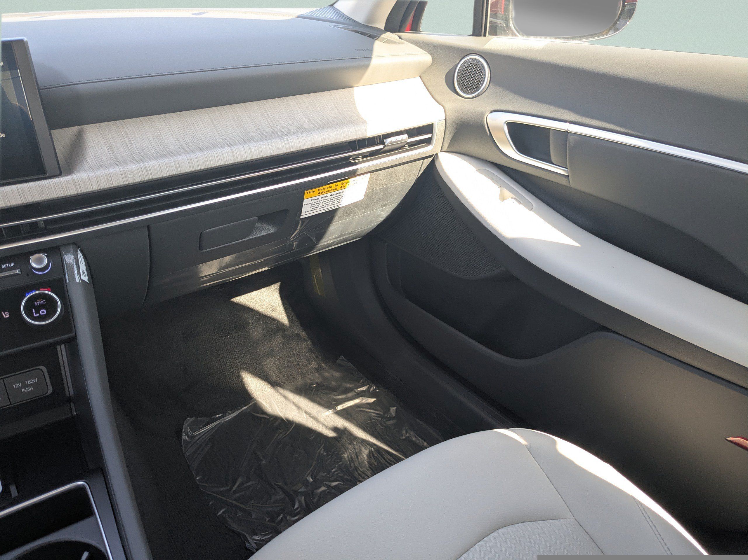 New 2026 Hyundai Sonata SEL FWD image 14