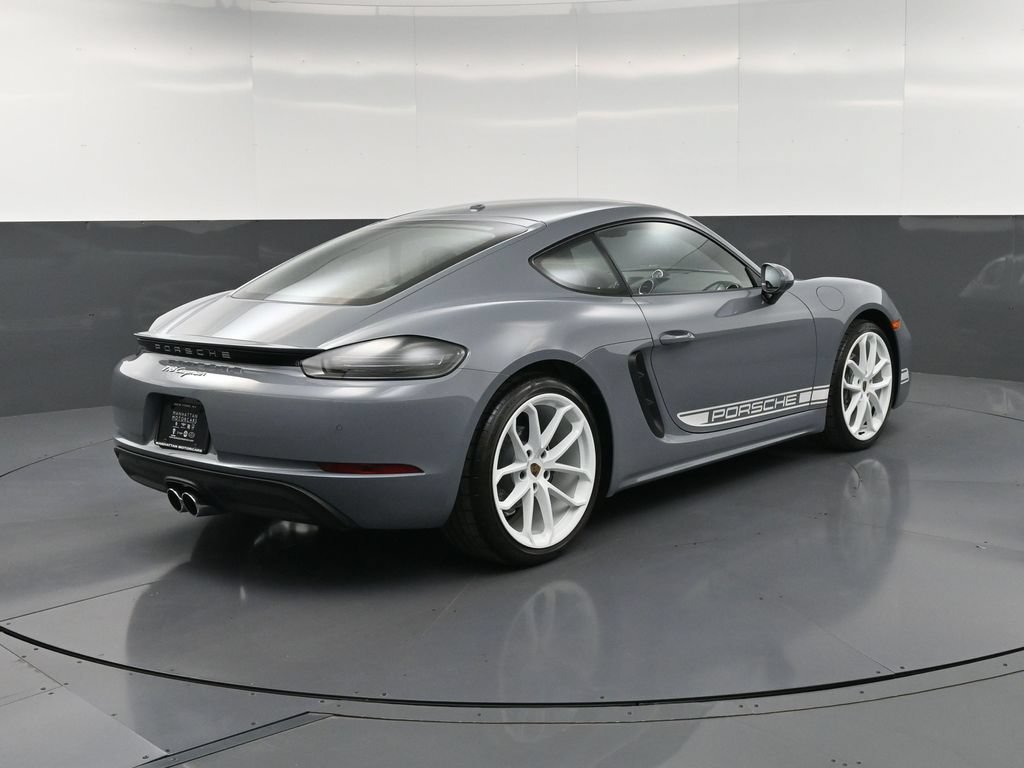 Certified 2024 Porsche 718 Cayman RWD image 8