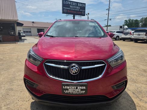 Used 2019 Buick Encore Preferred w/ Safety Package FWD image 2
