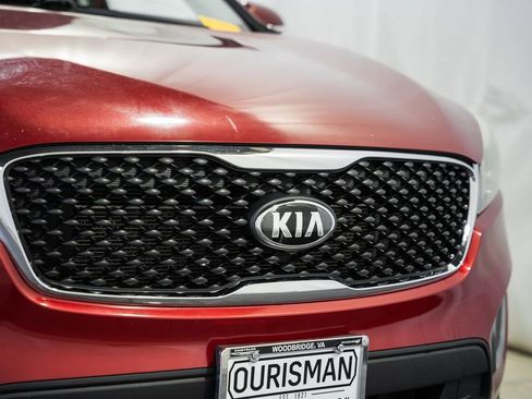 Used 2016 Kia Sorento LX w/ LX Convenience Package image 13