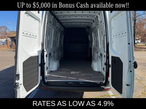 New 2026 Mercedes-Benz Sprinter 2500 image 27