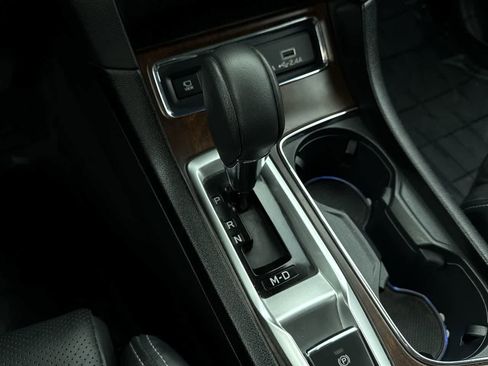 Used 2023 Subaru Ascent Touring w/ Popular Package #2A image 21