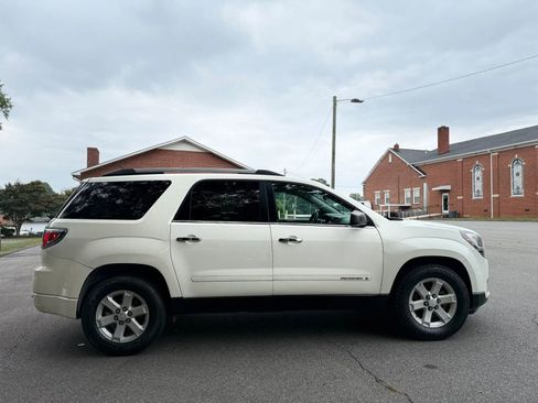 Used 2015 GMC Acadia SLE FWD image 4