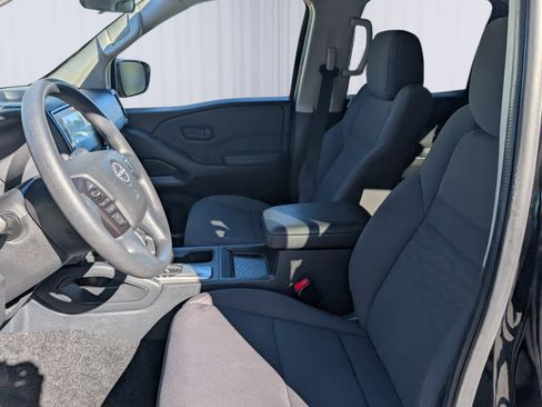 Used 2022 Nissan Frontier S w/ Technology Package image 12