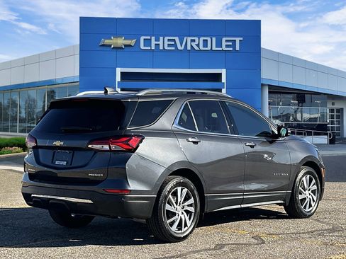 Certified 2022 Chevrolet Equinox Premier w/ LPO, Floor Liner Package image 6