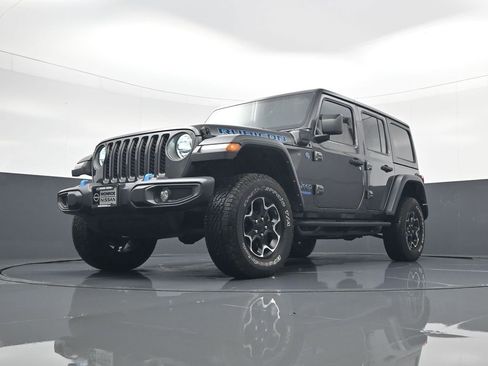 Used 2021 Jeep Wrangler Unlimited Rubicon 4xe w/ Cold Weather Group image 21