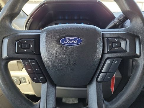 Used 2022 Ford F250 XL w/ Power Equipment Group image 24