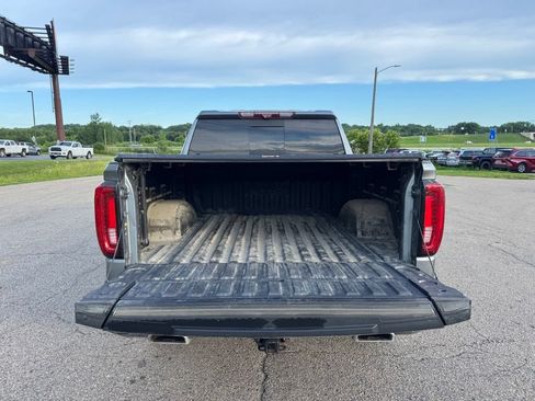 Used 2020 GMC Sierra 1500 AT4 w/ AT4 Premium Package AWD/4WD image 16